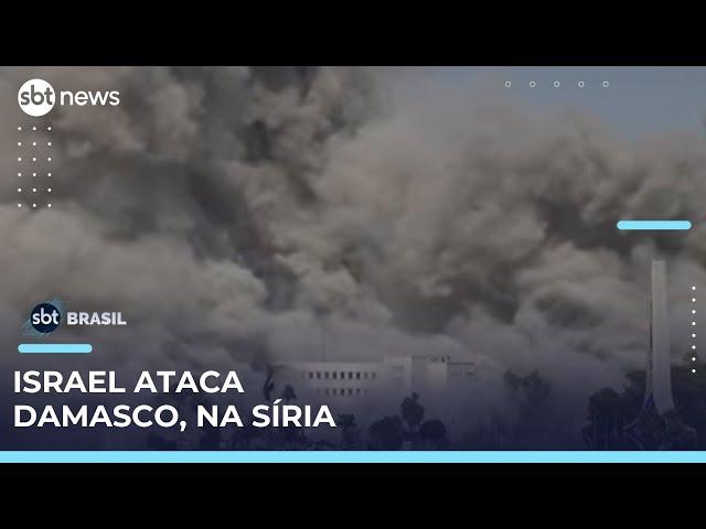 Israel lança ataques aéreos sobre Damasco e atinge Ministério da Defesa sírio | #SBTBrasil 