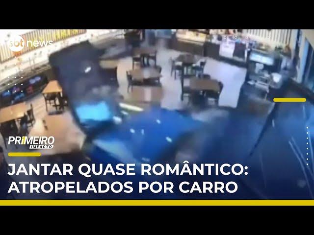 Carro invade restaurante e atropela casal que jantava no local | #PrimeiroImpacto