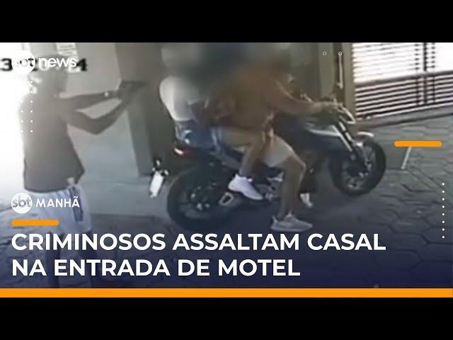 Casal é assaltado ao entrar em motel na Zona Norte do Rio | #SBTManhã