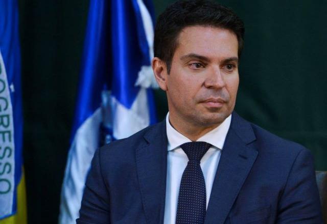 Ramagem está em situação migratória irregular nos EUA, diz diretor-geral da PF