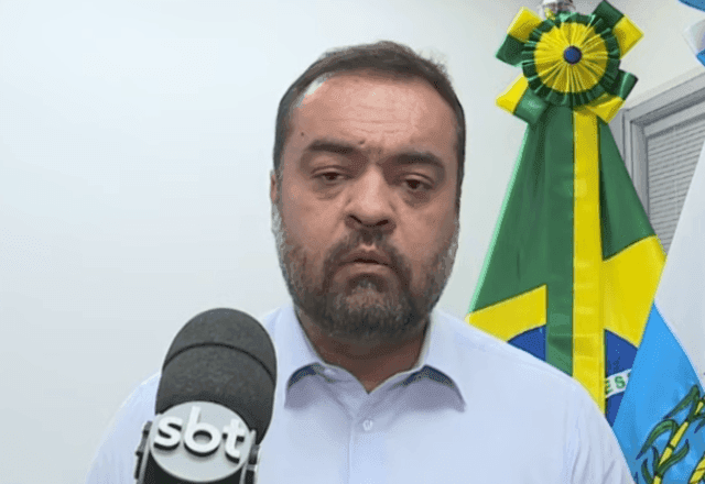Em entrevista ao SBT News, Castro diz que está "de cabeça" na campanha de Flávio Bolsonaro à presidência