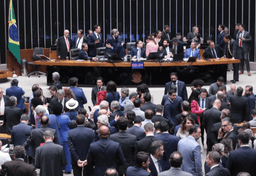 Imagem da notícia Plenário da Câmara durante sessão que votou PL da Dosimetria | Bruno Spada/Câmara dos Deputados