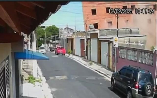 Veja momento em que prédio em construção desaba na Zona Norte de SP