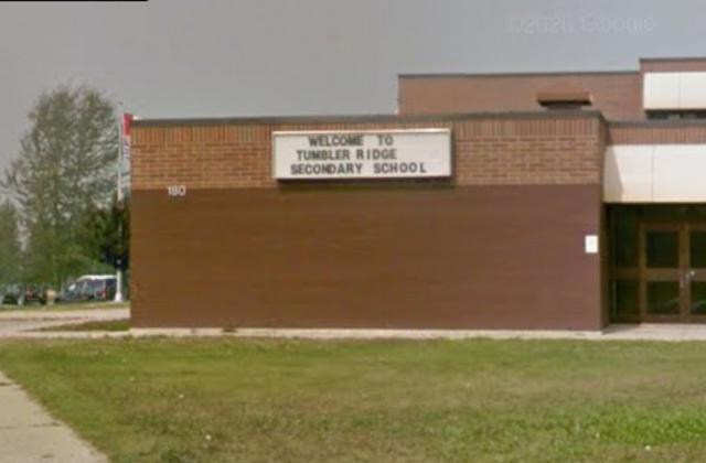 Tiroteio em escola deixa 10 mortos e 25 feridos no Canadá