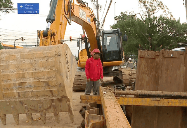 Abastecimento de água começa a ser retomado em Porto Alegre