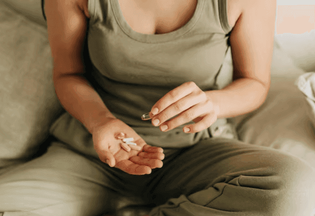 Reposição Hormonal: Quando fazer e quando evitar? Assista