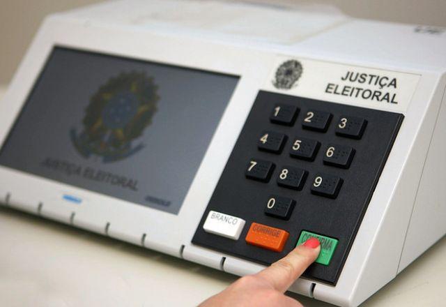 Janela partidária abre período de reorganização política no Brasil; entenda