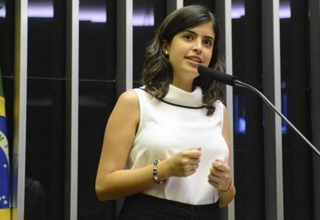Tabata Amaral defende PL da Misoginia e sugere que governo Lula vá às ruas para entender eleitor 