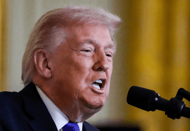 Trump diz a agência que EUA terão participação na escolha do próximo líder do Irã