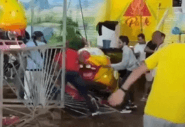 Responsáveis por parque são presos após morte de cantora gospel em brinquedo em MG