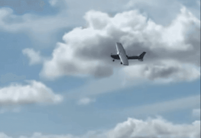 Avião de pequeno porte cai em voo de instrução em Manaus (AM)