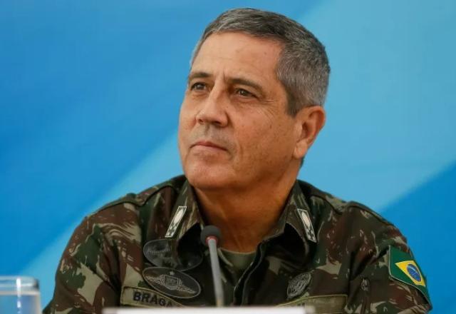 Moraes nega pedido da defesa e mantém prisão preventiva do general Braga Netto