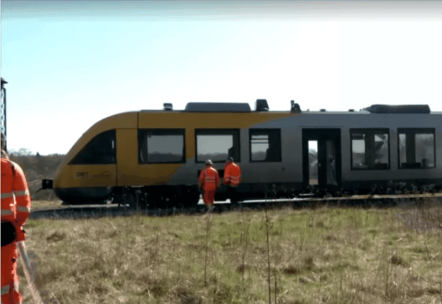 Colisão entre trens deixa 17 feridos na Dinamarca; 4 estão em estado crítico