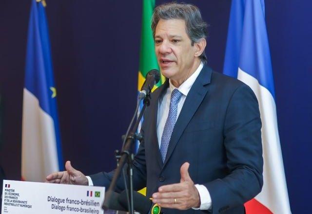 Haddad diz que governo pode adotar medidas de crédito e cogita reciprocidade contra tarifa dos EUA