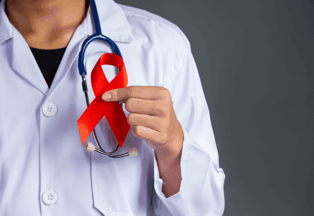 Brasil elimina transmissão de HIV da mãe para o bebê como problema de saúde pública