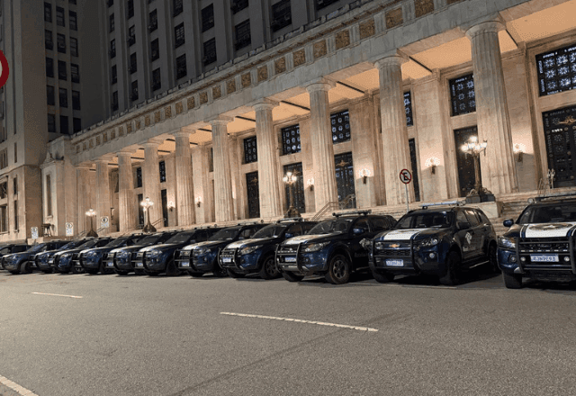 PF realiza operação contra esquema de contrabando no Porto do Rio