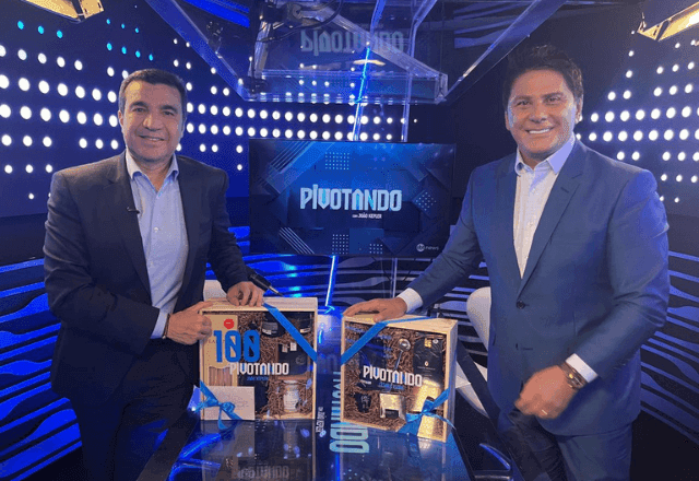 Pivotando com João Kepler; podcast do SBT News atinge marca de 100 episódios