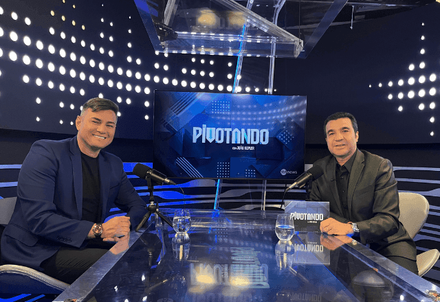 Pivotando com Alex Araújo: de bebê abandonado em lixo a CEO que fatura R$ 216 milhões