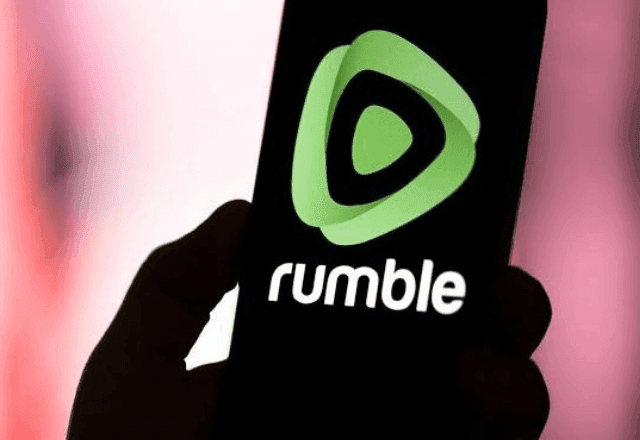 Rumble e Trump Media acusam Moraes de ignorar leis americanas