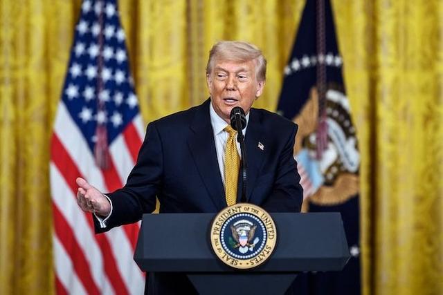 Juíza demitida por Trump processa governo por discriminação racial e sexual