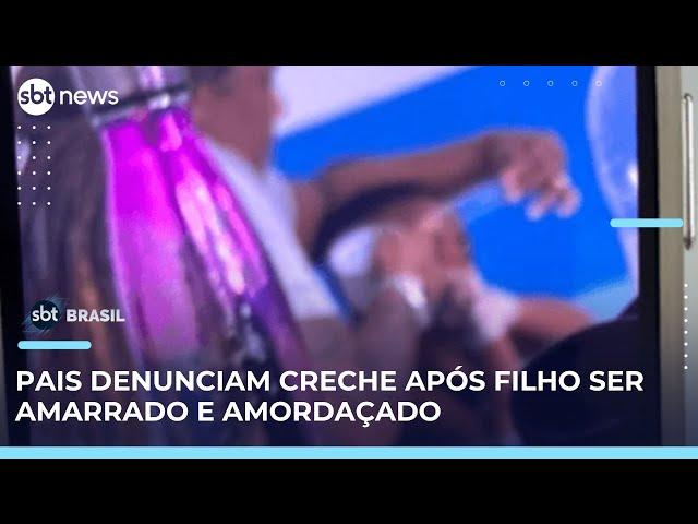 Criança de 3 anos é amarrada e amordaçada em creche no RJ | SBT Brasil (06/06/25) Criança de 3 anos é amarrada e amordaçada em creche no RJ | SBT Brasil (06/06/25)
