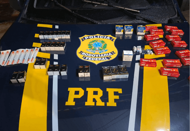 PRF apreende anabolizantes e emagrecedores ilegais com suposto médico no DF