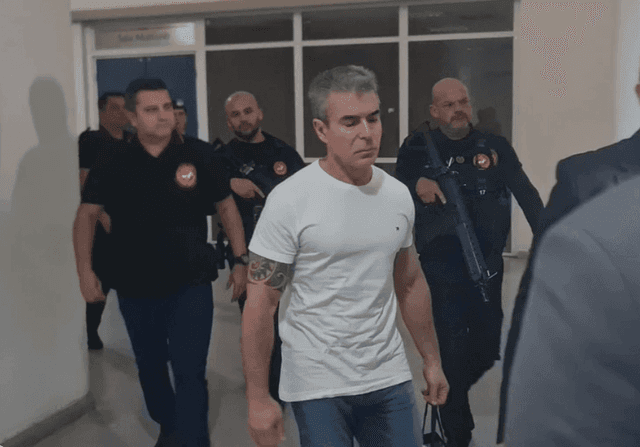 Operação no RJ prende 15 policiais ligados ao bicheiro Rogério de Andrade