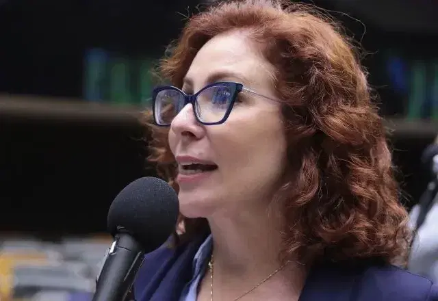 Tribunal da Itália nega pedido de Zambelli para troca de juízes