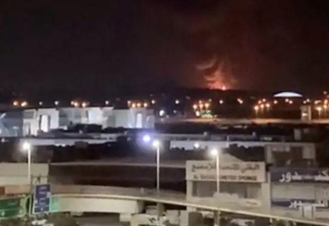 Ataque atinge tanque de combustível e causa incêndio em aeroporto no Kuwait