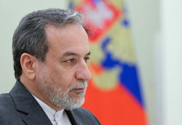 Chanceler do Irã diz que chegou a "entendimento geral" com EUA sobre programa nuclear