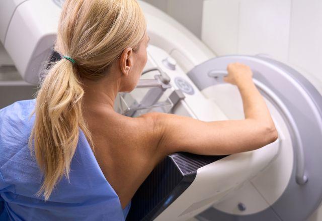 Saúde da mulher: conheça 6 cuidados essenciais para manter a saúde em dia