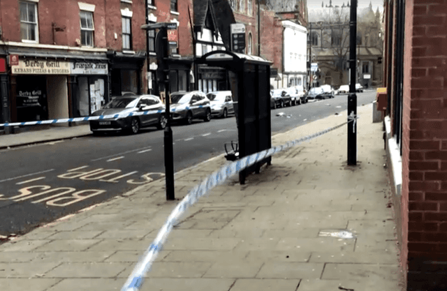 Sete pessoas ficam feridas após carro atingir pedestres no Reino Unido; motorista foi preso