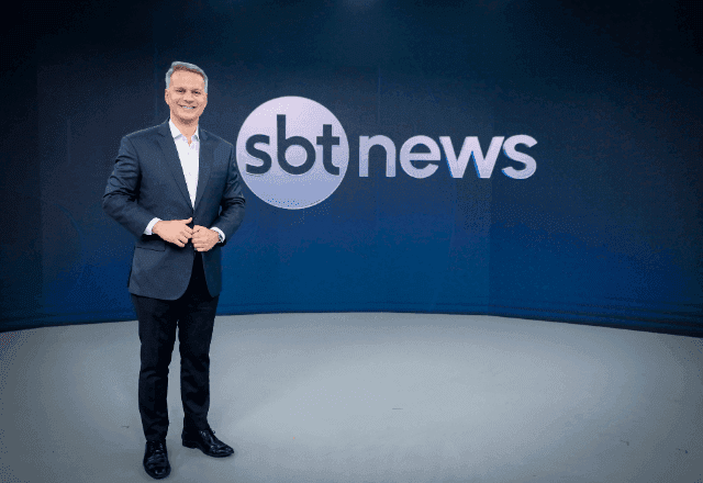 'Quero contar a história dos brasileiros': Leandro Magalhães detalha seu telejornal no SBT News 'Quero contar a história dos brasileiros': Leandro Magalhães detalha seu telejornal no SBT News