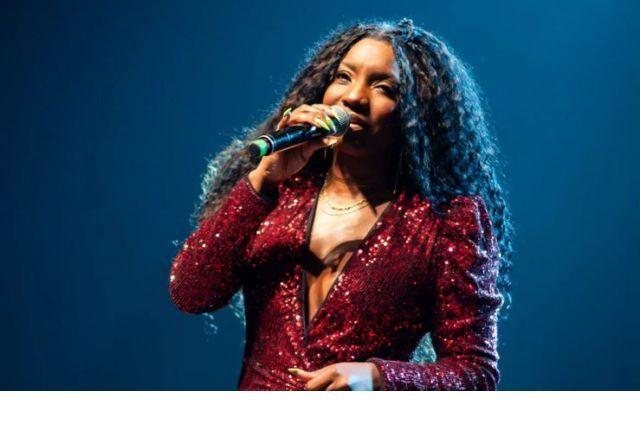 Sambista Adriana Araújo morre aos 49 anos em Belo Horizonte