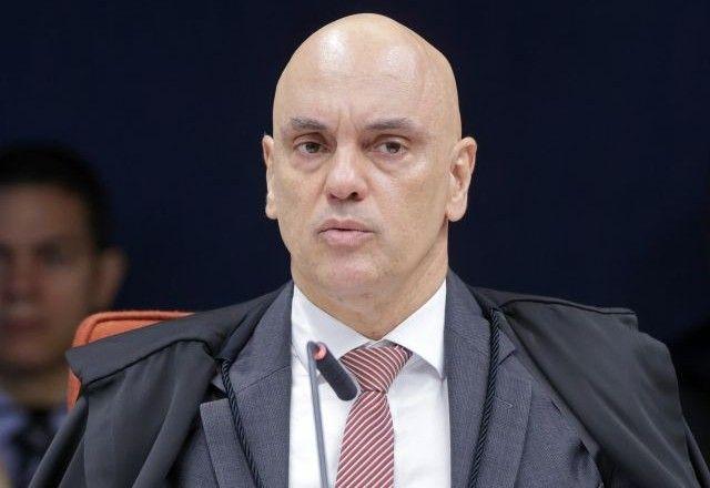 Alvo da CPMI, telefone funcional foi ativado no dia da aprovação de Moraes para o STF Alvo da CPMI, telefone funcional foi ativado no dia da aprovação de Moraes para o STF
