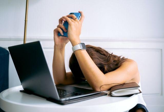 Saúde mental no trabalho: número de afastamentos por transtornos dispara no Brasil