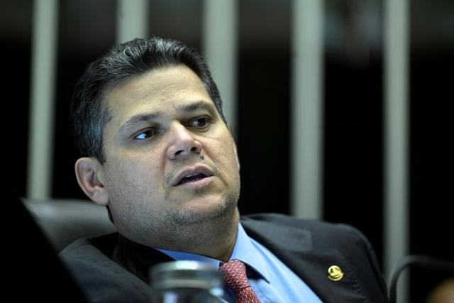 Alcolumbre pauta PL da Dosimetria no Senado para quarta-feira (17) Alcolumbre pauta PL da Dosimetria no Senado para quarta-feira (17)