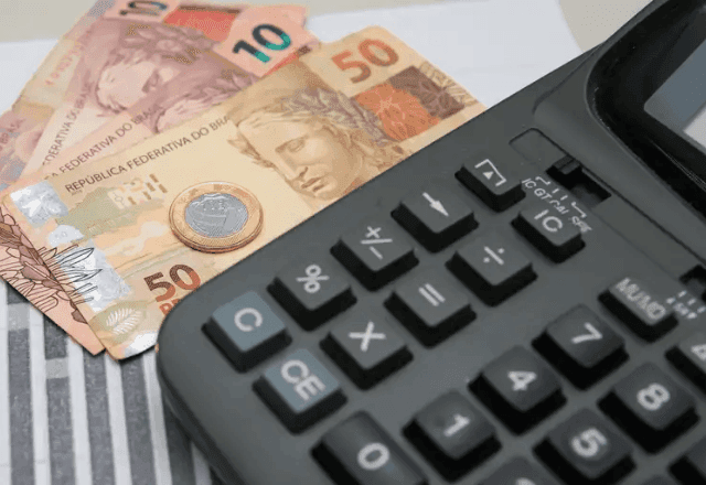 A economia do bolso apertado. O que vai realmente determinar seu poder de compra em 2026?