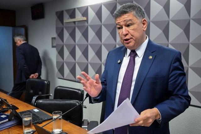 Presidente da CPMI do INSS descarta depoimento de Vorcaro em SP e cita condução coercitiva